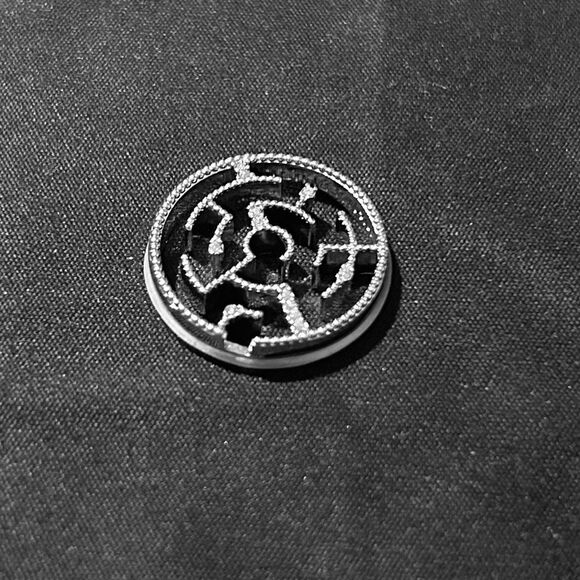 Origami Owl Maze Insert for Large Locket Silver - Picture 4 of 9